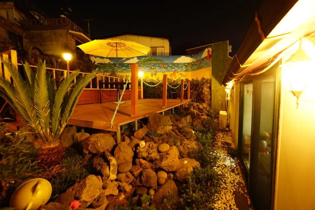 Little Haenyeo Villa Jeju